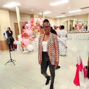 Meet your Posher, Malinda